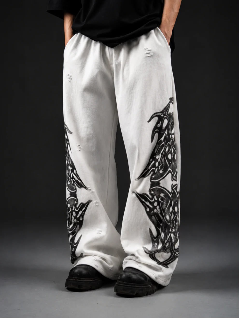 IVORY DISTRESSED TRIBAL FLAME SWEATPANTS